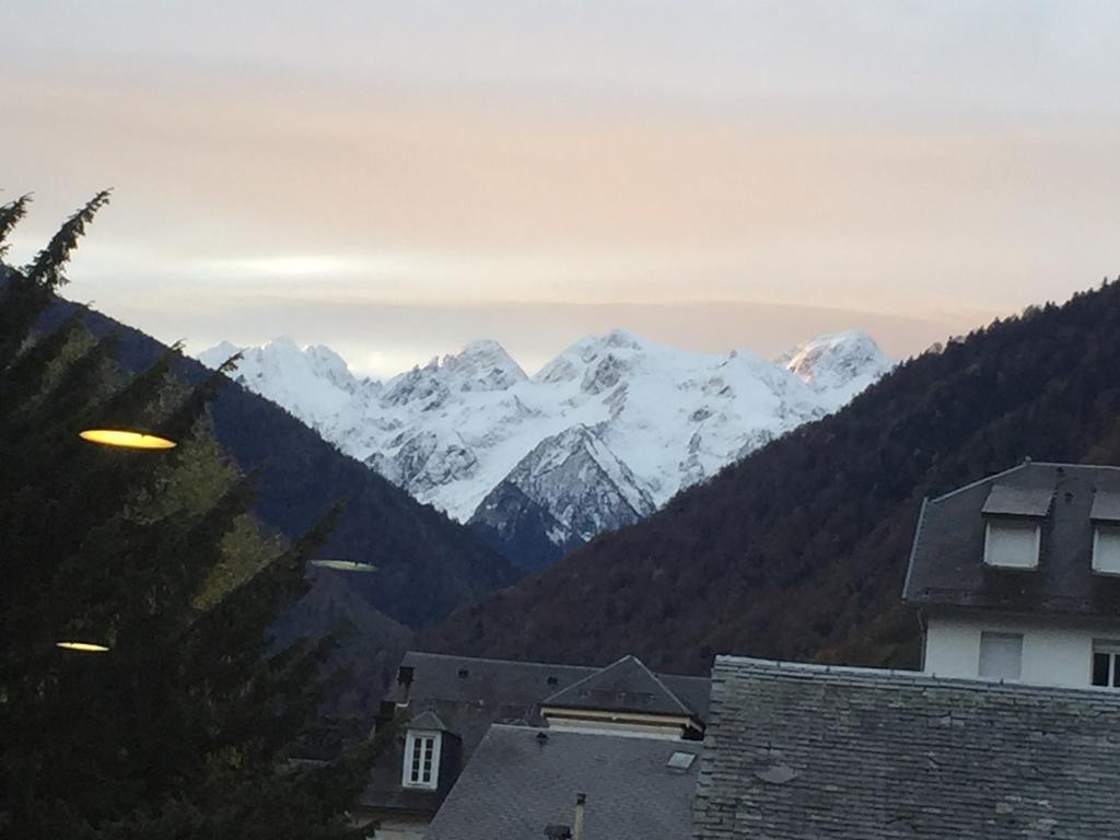 Appartement 2 personnes cures ski luchon Bagnères-de-Luchon Eksteriør bilde
